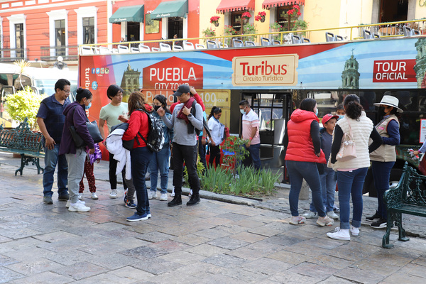 Repunta 5.4% el empleo en restaurantes y hoteles de Puebla durante el tercer trimestre 2023