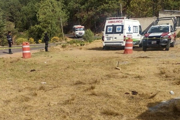 Hallan bebé de 8 meses de gestación en carretera Azumbilla-Tlacotepec