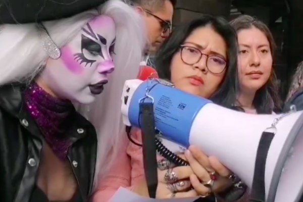 Feministas exigen reparación de daño físico a mujeres y periodistas agredidas durante 8M en Puebla