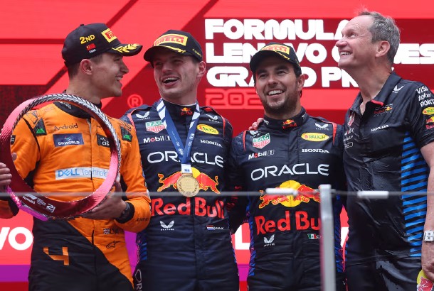 Checo Pérez gana su primer pódium de 2024 en el Gran Premio de China
