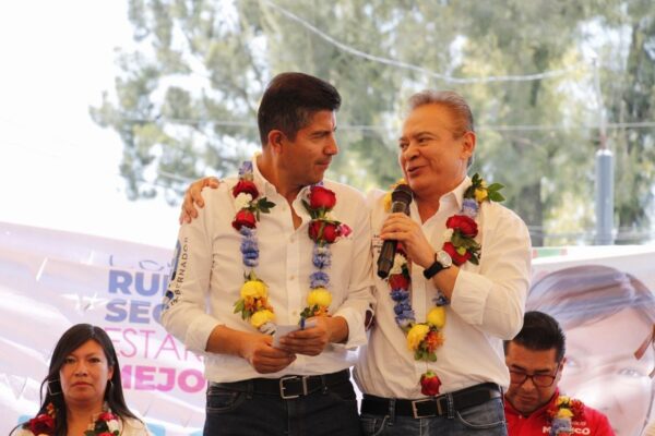 Más liderazgos de Morena se unen a Eduardo Rivera para corregir el rumbo de Puebla