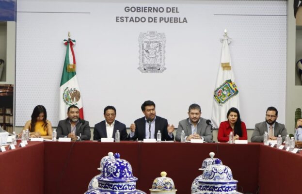 De 103 alcaldes que buscan reelección, solo 33 se han separado del cargo en Puebla: SEGOB
