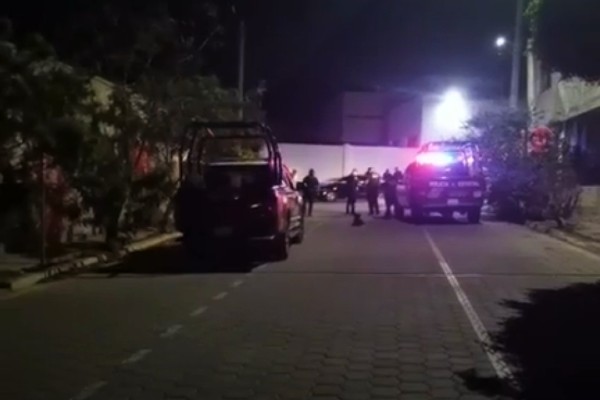 Persecución y balazos en Tehuacán, por asalto a una pareja; hay un hombre herido