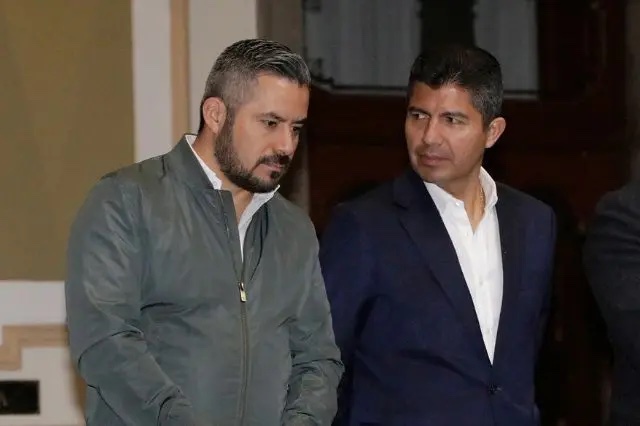 Reporta Adán Domínguez dos detenidos por atentado a casa de Eduardo Rivera en Zavaleta
