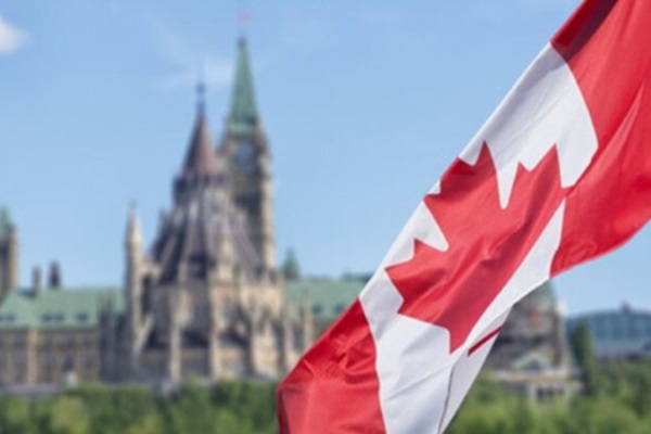 Alertan sobre falsas ofertas laborales en Canadá a través de redes sociales