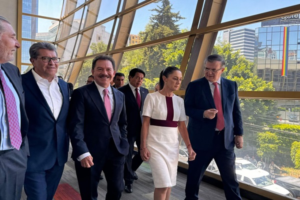 Ignacio Mier se reúne con Claudia Sheinbaum y otros legisladores electos