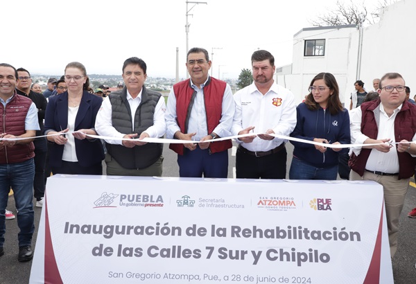 Llama Sergio Salomón a ediles entrantes y salientes a desarrollar transicionesen paz