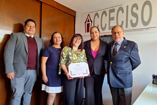 Reacreditan por cuarta ocasión Licenciatura en Trabajo Social de la UATx