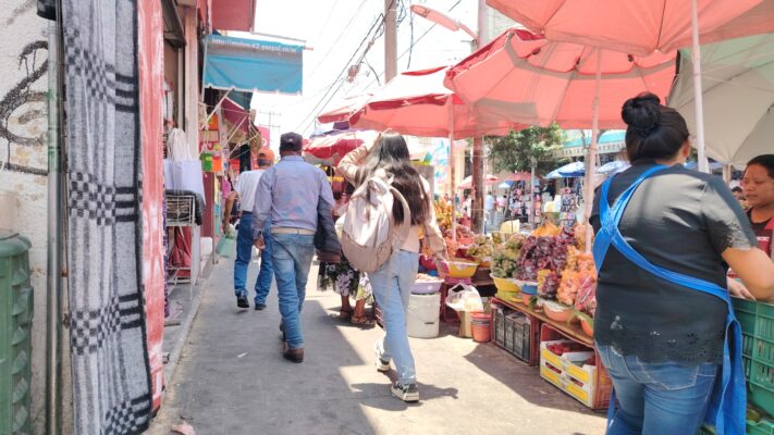 Opera banda de 'carteristas' integrada por menores de dad en el centro de Tehuacán