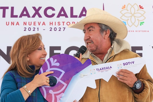 Con entrega de viviendas, se transforman historias de vida en Tlaxcala, Lorena Cuéllar