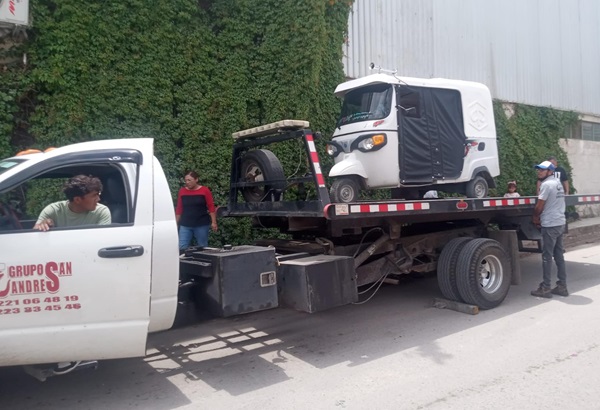 SMT Puebla manda a 18 unidades de transporte público y taxi al corralón en 5 municipios