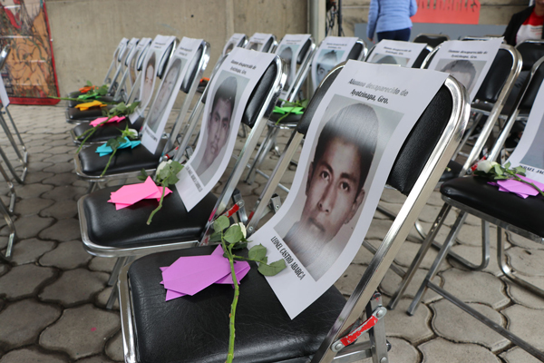 Ayotzinapa-2