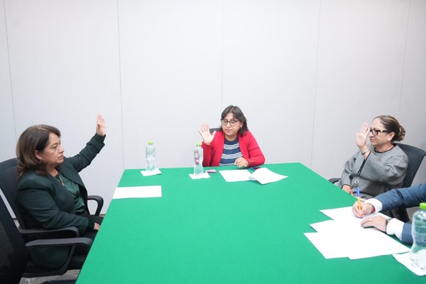 Instalan diputadas Comisión de Asuntos Migratorios en el Poder Legislativo