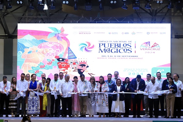 Puebla participa en Tianguis Nacional de Pueblos Mágicos, en Veracruz