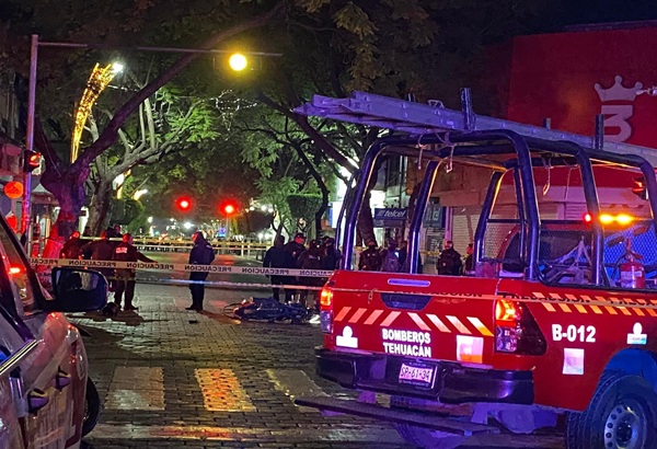 Llegaron elementos de  la Policia de Municipal, Estatal, Guardia Nacional y la Marina, cerrando las principales calles del centro de Tehuacán