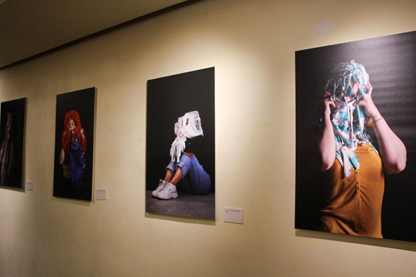 No te pierdas la exposición #Aquedíayovestía, para hacer conciencia sobre violencia sexual