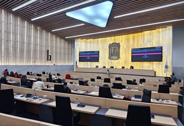 Aprueba Congreso de Puebla declarar “2025, Año del Bicentenario de la Constitución Política del Estado Libre y Soberano de Puebla de 1825”