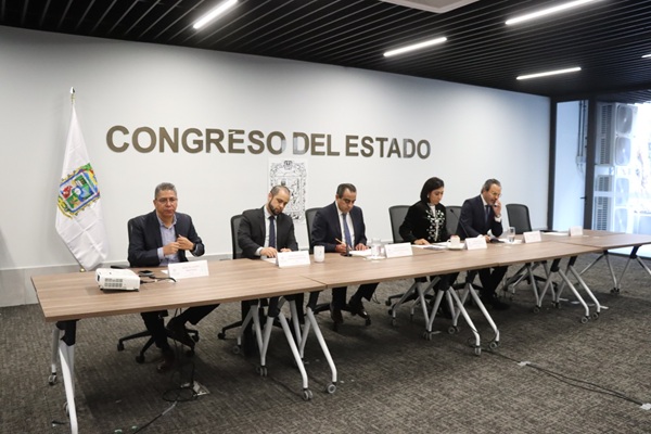 Aprueba Congreso de Puebla exhorto para que municipios instalen comités de obra pública
