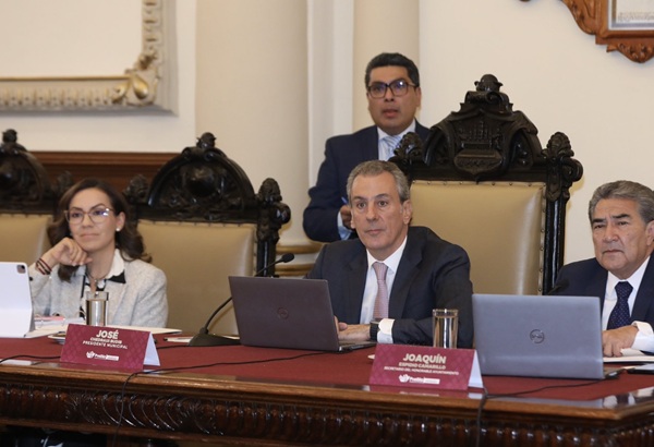 Ayuntamiento de Puebla tendrá reunión con representantes de 64 colonias donde habrá parquímetros Pepe Chedraui