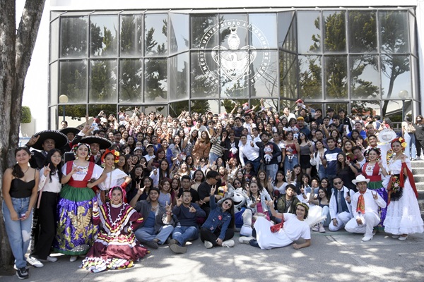 BUAP | Los universitarios celebraron el amor en todas sus expresiones