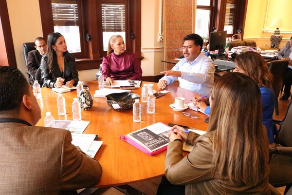 Bienestar y Turismo de Puebla suman esfuerzos para robustecer el Programa de Obra Comunitaria