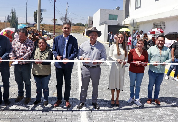 Omar Muñoz, edil de Cuautlancingo, inaugura vialidad del Antiguo Camino a Tlaxcala