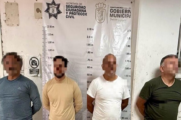 Policía de Cuautlancingo asegura a cuatro personas por portación de arma de fuego y delitos contra la salud