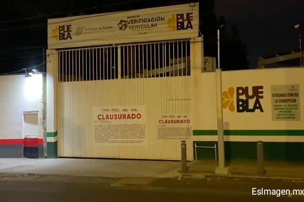 Secretaría de Medio Ambiente clausura Centro de Verificación Vehicular en bulevar Forjadores