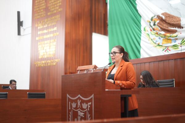 Plantea Reyna Flor Báez ante Congreso de Tlaxcala incentivar comercialización de productos artesanales