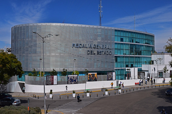 TARDE DE PERROS | De Ecatepec para FGE Puebla