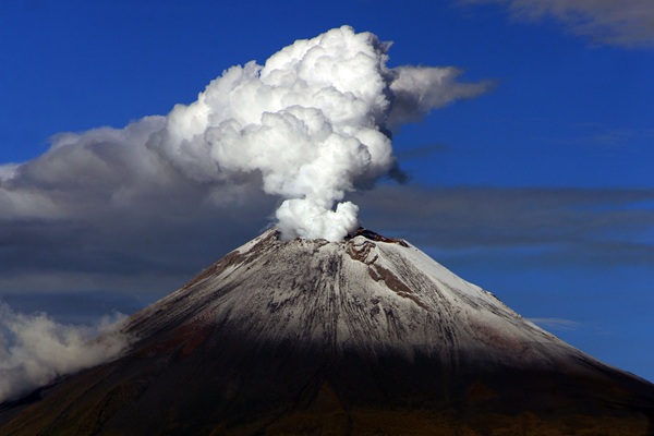 Analizan investigadores del CICA repercusiones del deshielo glaciares