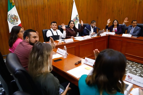 Aprueba Cabildo de San Pedro Cholula comodato de 2 vehículos al DIF y creación del Consejo Municipal de Protección Civil