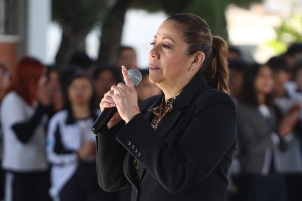 Congreso de Puebla sin injerencia en procesos penales contra Uruviel y Giovanni González Vieyra Laura Artemisa