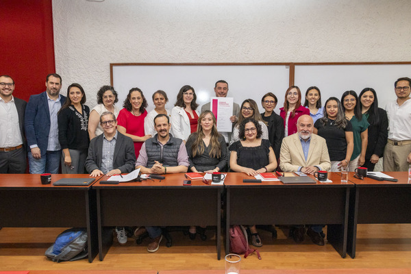 La IBERO dio la bienvenida al Consejo de la Dirección de Educación Continua, conformado por figuras destacadas en múltiples campos