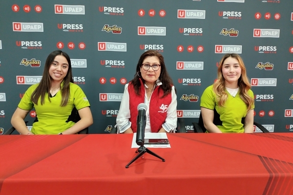 Dos estudiantes de la Facultad de Nutrición en UPAEP compartieron sus experiencias de participación en programas en Suiza y Canadá