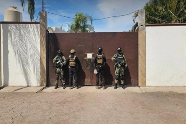 En Sinaloa, se ejecutaron cuatro órdenes de cateo y se detuvo a tres mujeres