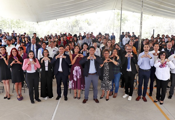 Encabeza Omar Muñoz foro “Día Internacional de la Mujer”