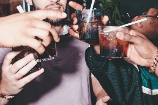 Feria de Puebla | Autorizan venta y consumo de bebidas alcohólicas hasta las 2 am en el Palenque