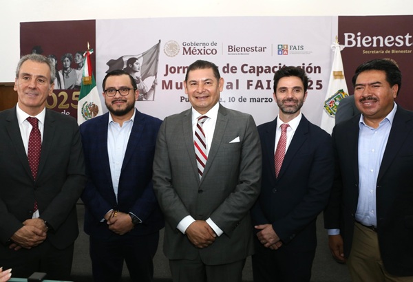 Gobierno de Puebla ofrece capacitación a edil para manejo del Fondo de Aportaciones para la Infraestructura Social 2025