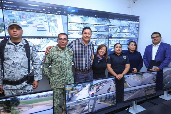 Gobierno de Tlaxcala equipa con tecnología de seguridad a Santa Apolonia Teacalco