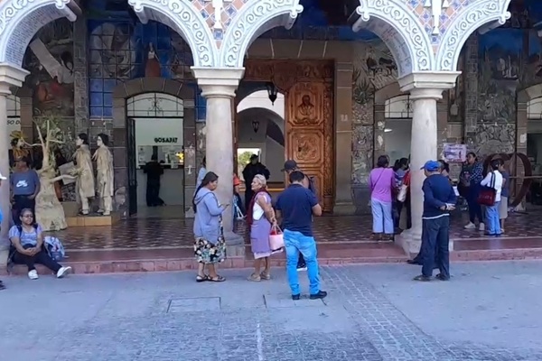 Habitantes de San Gabriel Chilac exigen cierre de fosas en San Marcos Necoxtla