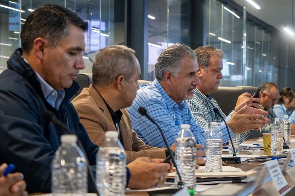 El secretario General de Gobierno, Franco Rodríguez encabezó la Mesa de Seguridad Municipal para reiterar la seguridad de Puebla