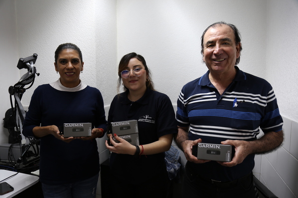 Érika Castro, estudiante del INAOE explica que su proyecto busca apoyar en el diagnóstico del TDAH en jóvenes universitarios
