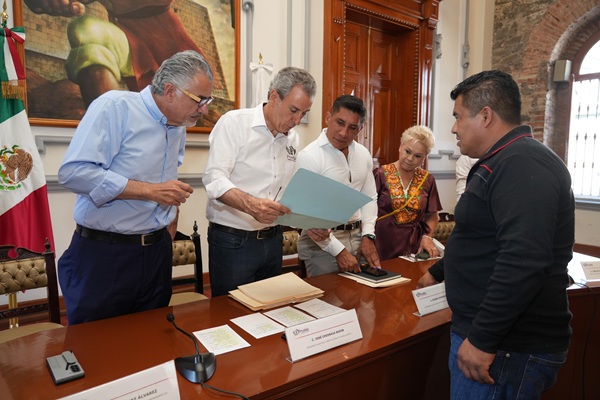 Reciben Ayuntamiento de Puebla y Gobierno Estatal propuestas de proyectos para detonar en juntas auxiliares