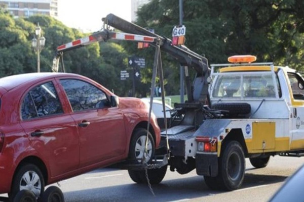 Sólo 86 empresas de grúas y corralones en Puebla solicitaron formalmente su regularización: SMyT