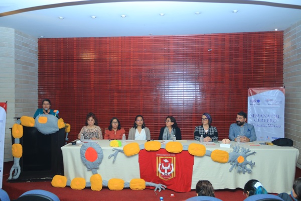 UATx | Recibe reconocimiento de la Organización Internacional de Investigación del Cerebro