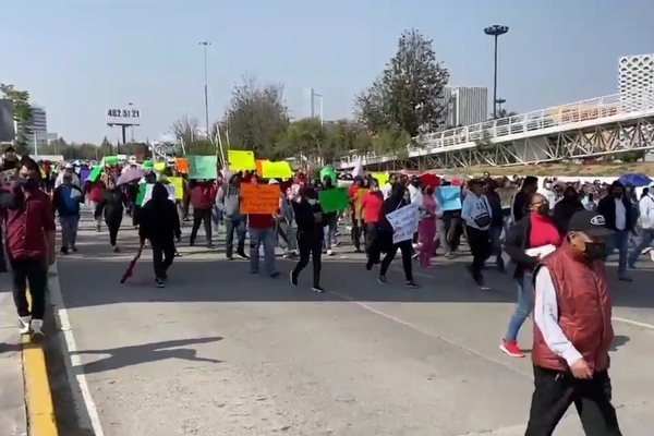 Integrantes de la UPVA 28 de Octubre exigen ser escuchados por las autoridades para que los dejen trabajar como transporte colectivo popular
