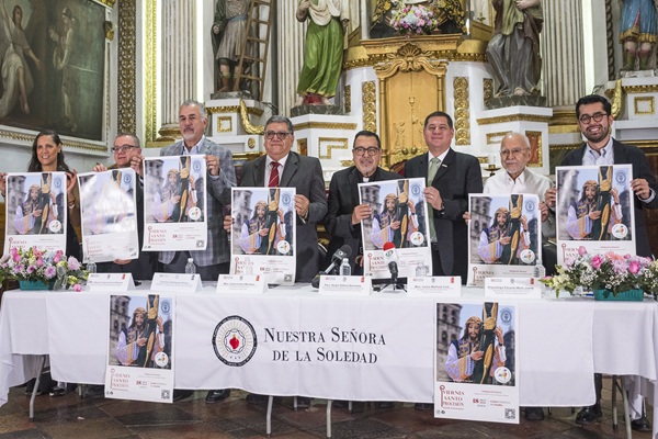 XXXIII Procesión de Viernes Santo en Puebla Una Tradición de Fe y Devoción