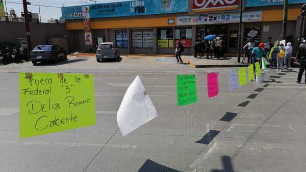 Bloquean Bulevar San Felipe por desaparición de una menor