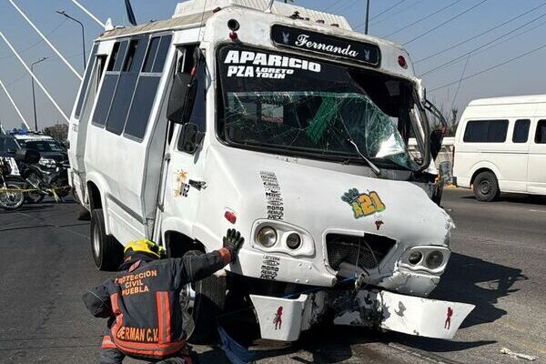 El chofer de la Ruta 21 fue asegurado para deslindar responsabilidades ya que peritajes determinaron que circulaba a exceso de velocidad